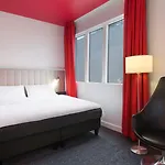 Otel Radisson Red Centre, A Verified Net Zero 4*