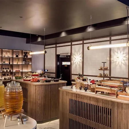 Hotel Radisson Red Centre, A Verified Net Zero 4*