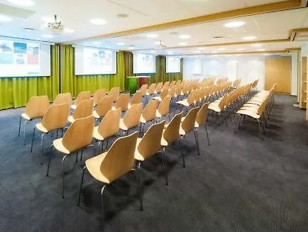 Radisson Red Centre, A Verified Net Zero 4* オスロ
