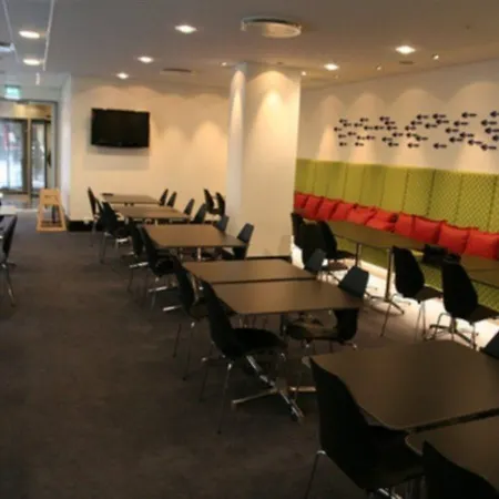 Radisson Red Centre, A Verified Net Zero Hotel