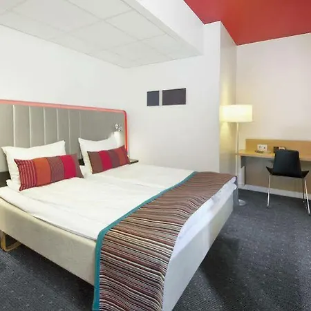 Radisson Red Centre, A Verified Net Zero Hotel 4*