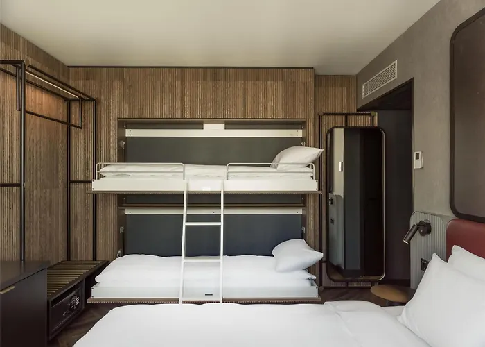 Radisson Red Centre, A Verified Net Zero 4*