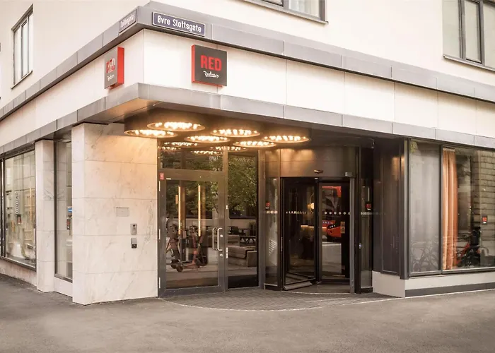 Hotel Radisson Red Centre, A Verified Net Zero 4*