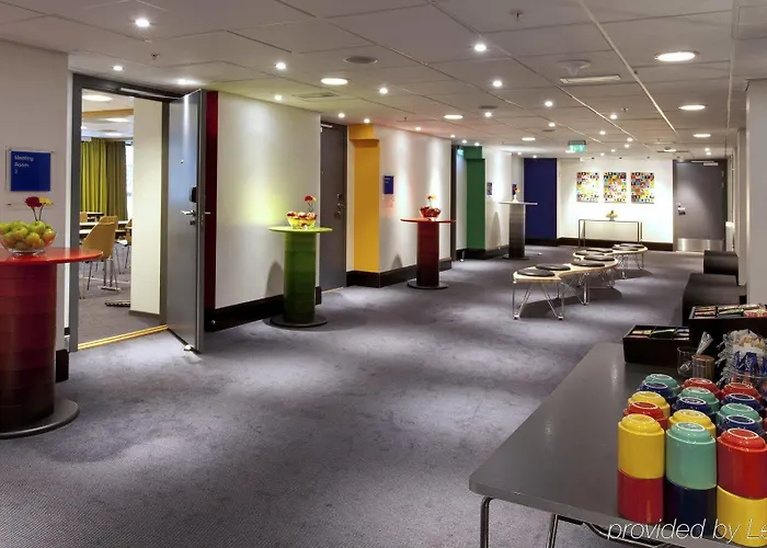 Radisson Red Centre, A Verified Net Zero Hotel