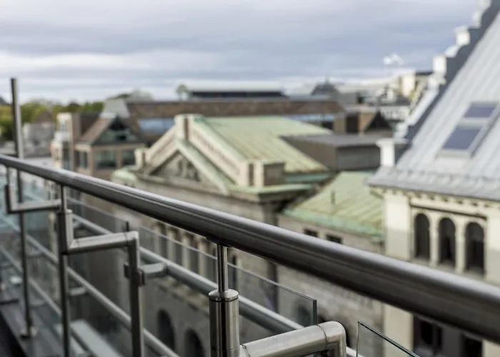 Radisson Red Centre, A Verified Net Zero 4*