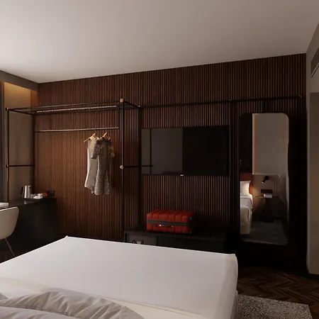 Radisson Red Centre 4*