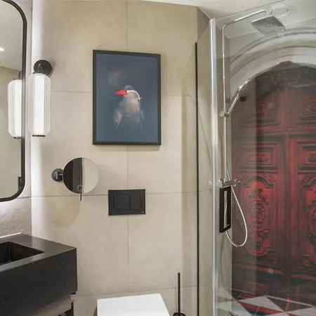 Ξενοδοχείο Radisson Red Centre, A Verified Net Zero 4*