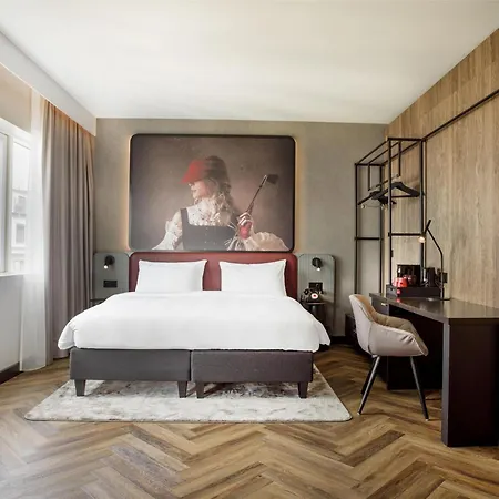 Radisson Red Centre, A Verified Net Zero 4*