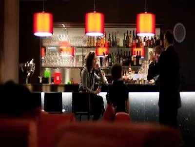 Hotel Radisson Red Centre 4*